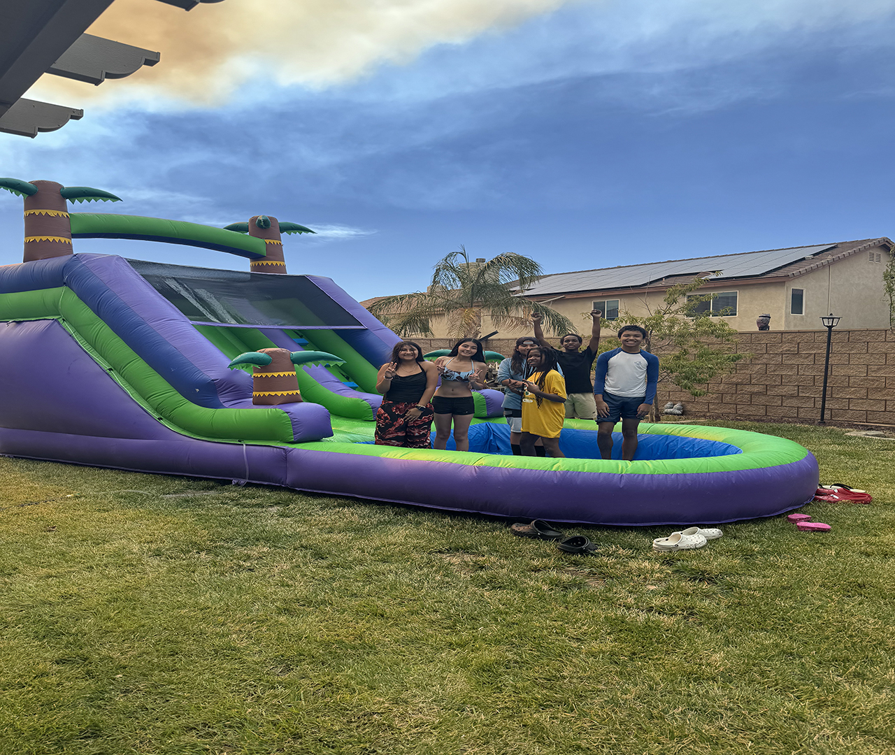 INFLATABLES